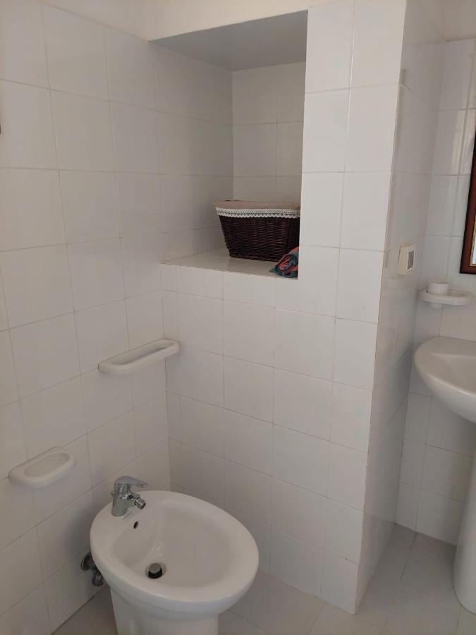 Villa Nel Salento - Ampie Camere E Giardino, Fino A 9 Persone Barbarano del Capo Exterior photo