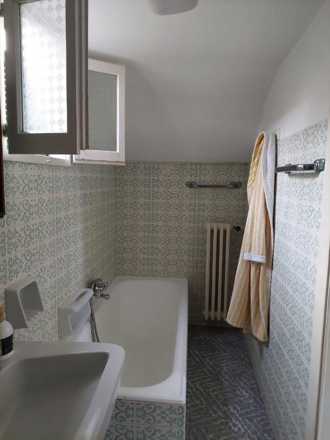 Villa Nel Salento - Ampie Camere E Giardino, Fino A 9 Persone Barbarano del Capo Exterior photo